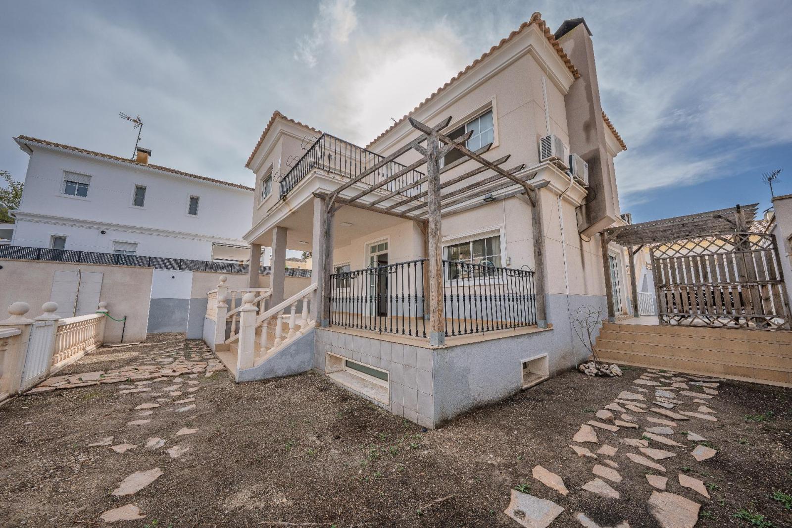 Chalet en Venta en Aspe
