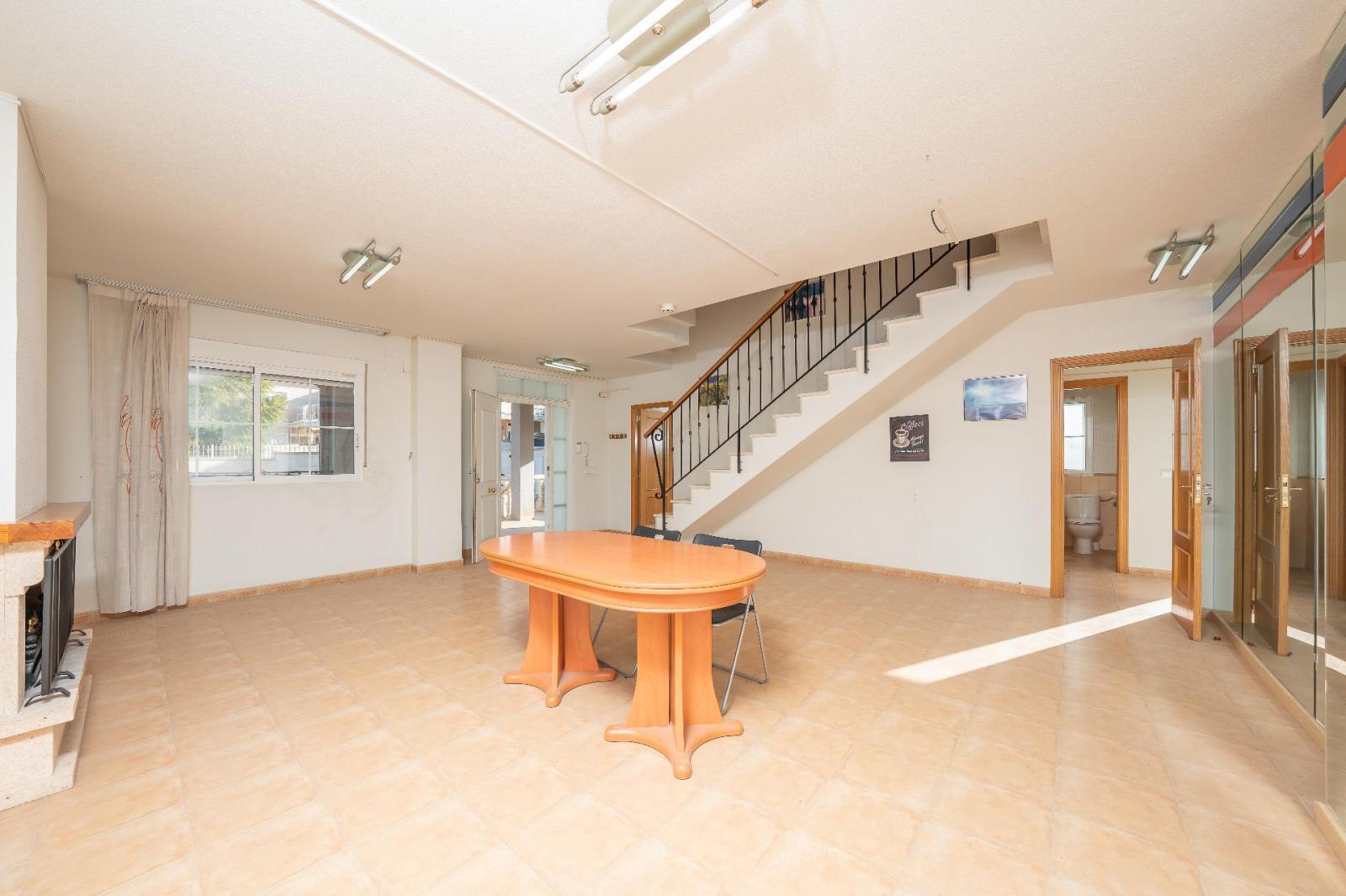 Chalet for Sale in Aspe