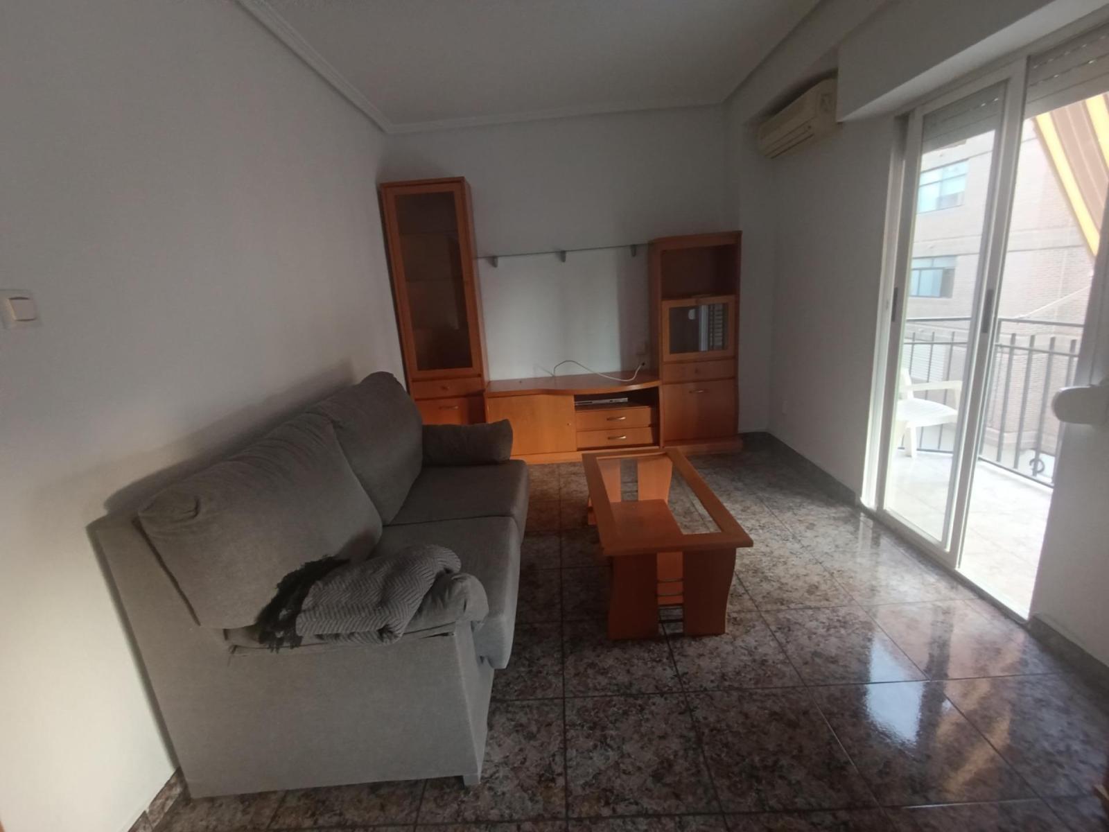 Piso en Alquiler en Elche