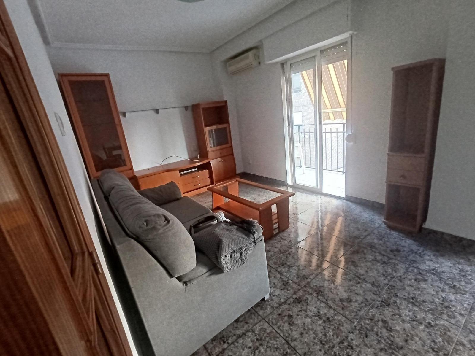 Piso en Alquiler en Elche