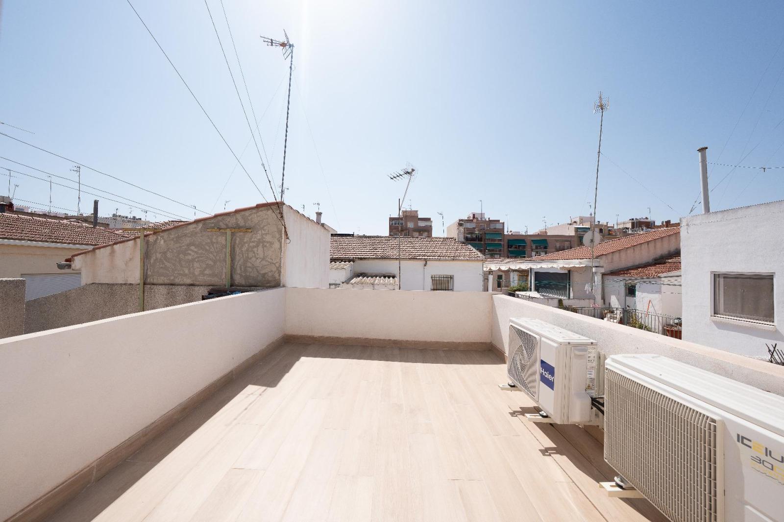Chalet en Venta en Elche