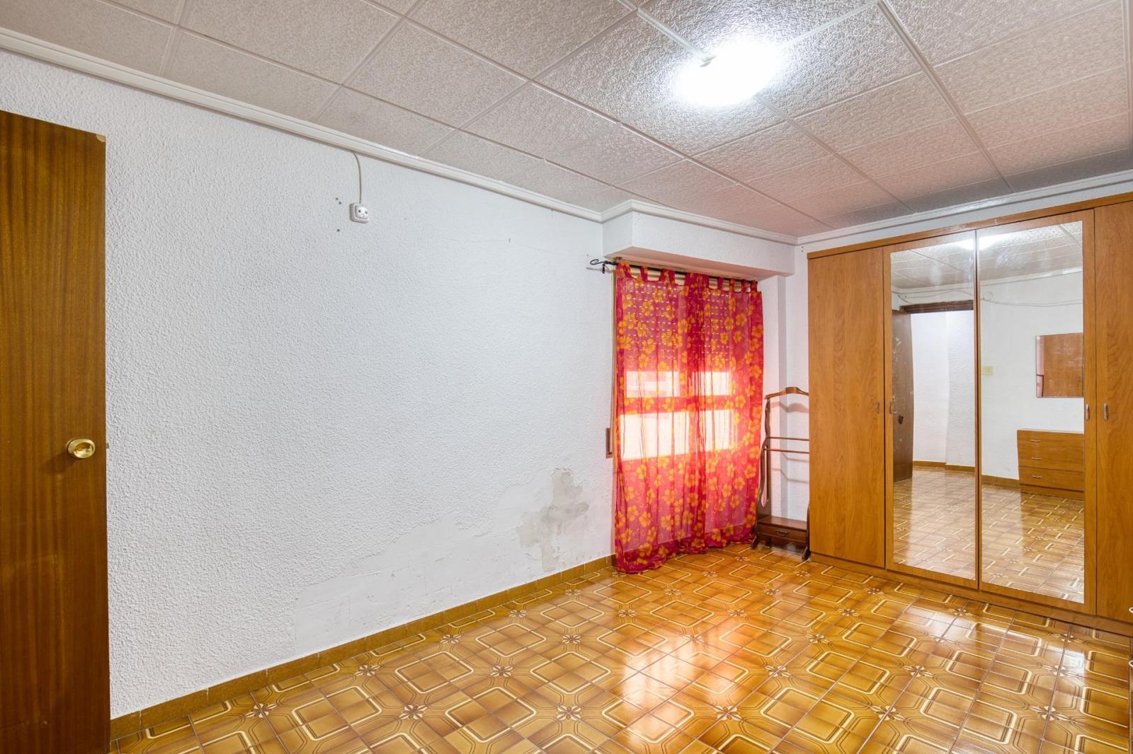 Flat for Sale in Elche