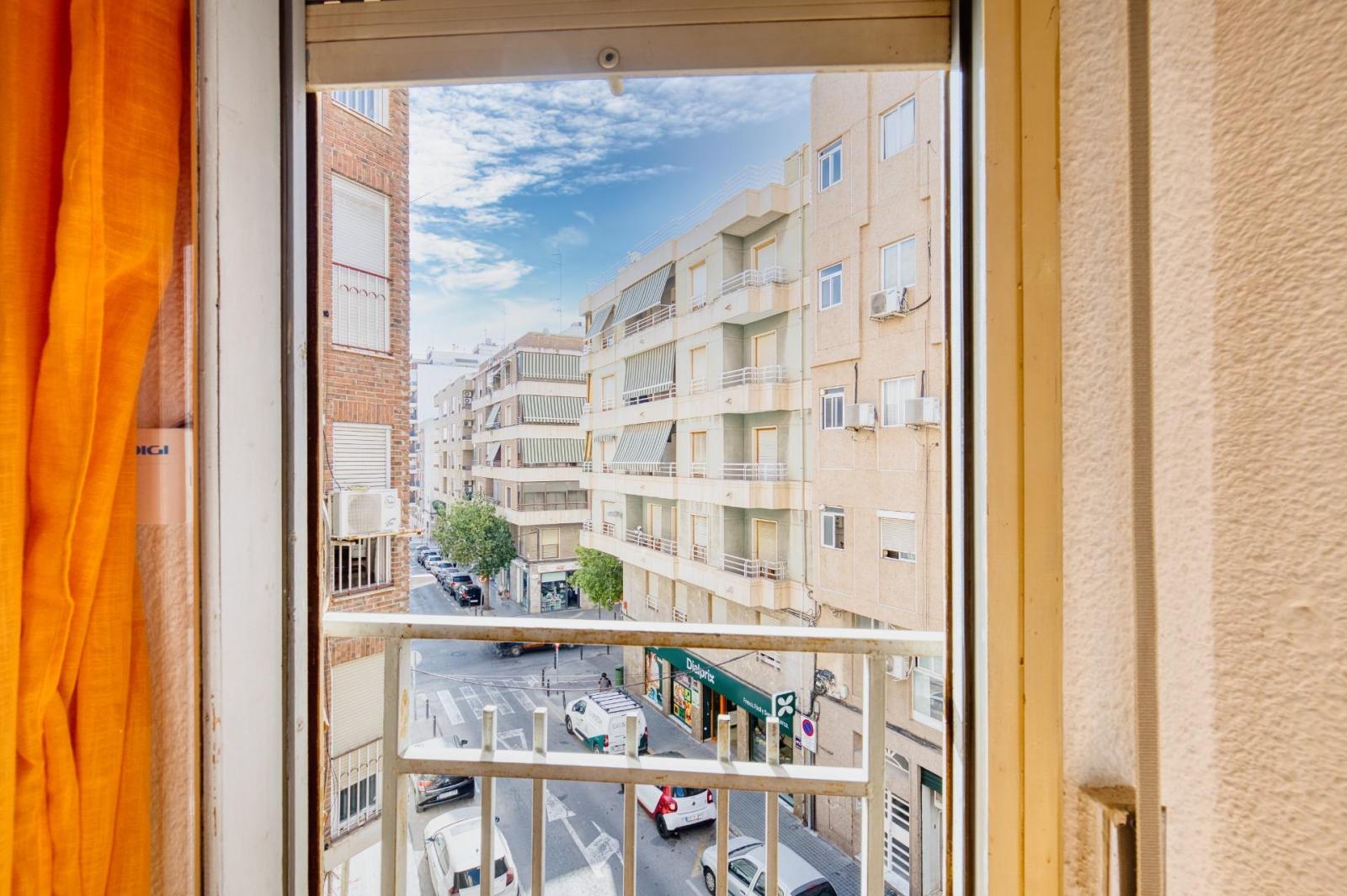 Flat for Sale in Elche