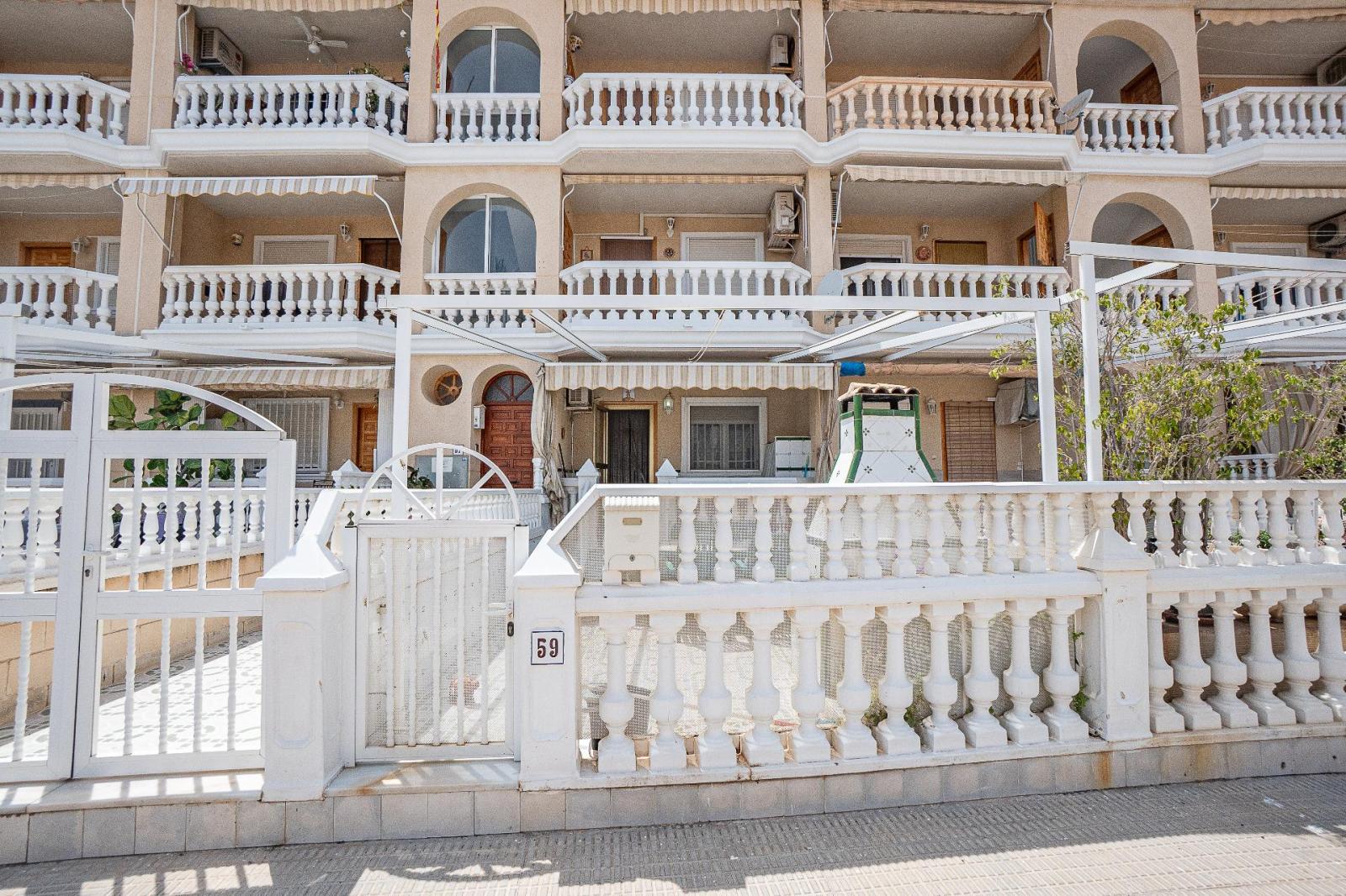 Flat for Sale in Santa Pola