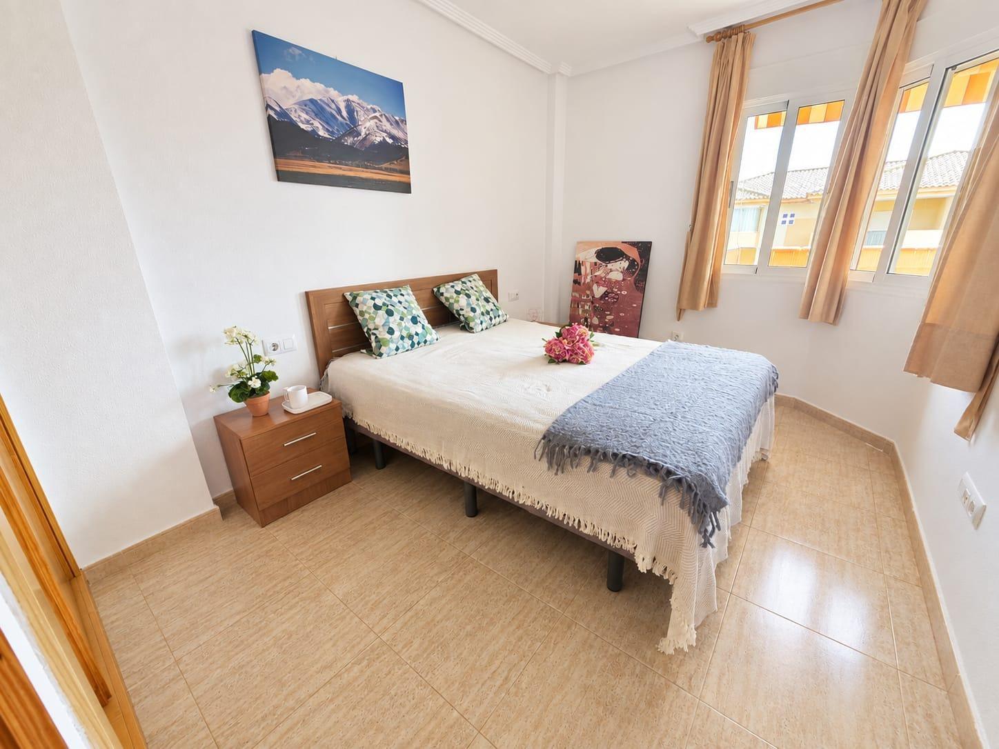 Flat for Sale in Los Alcázares