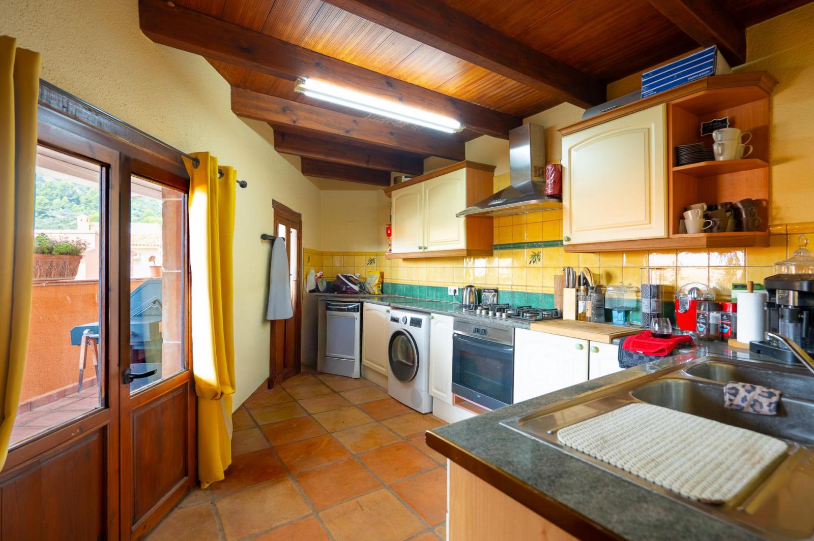 Premise for Sale in Sagra