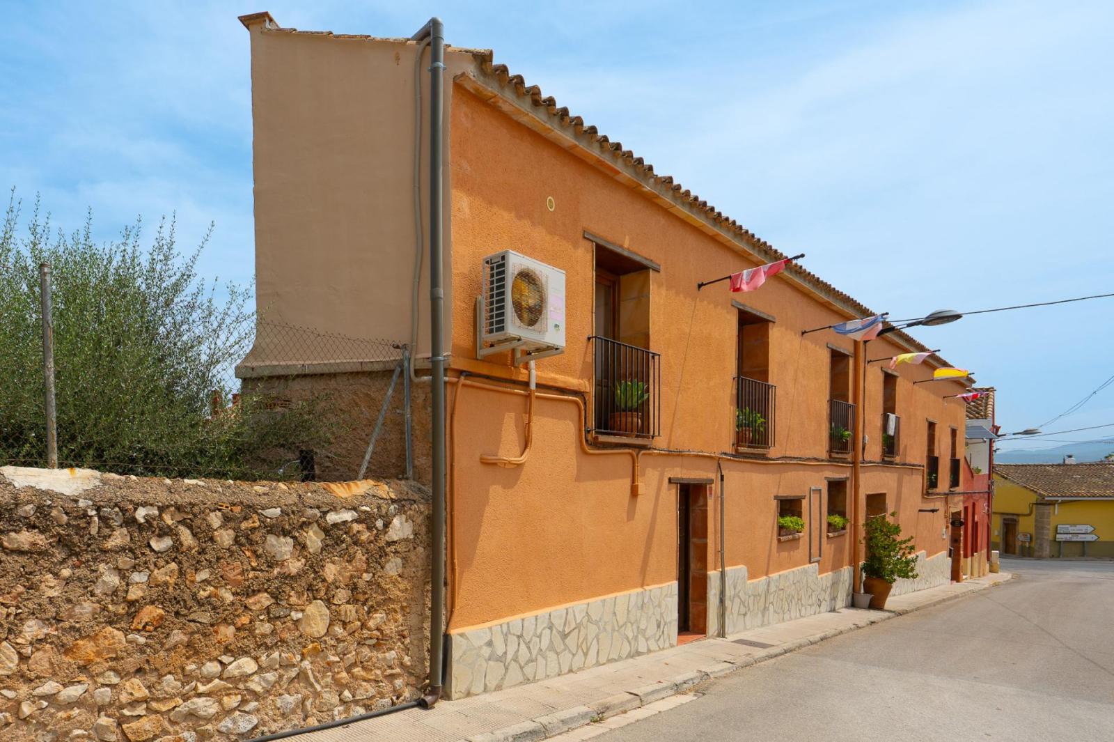 Premise for Sale in Sagra