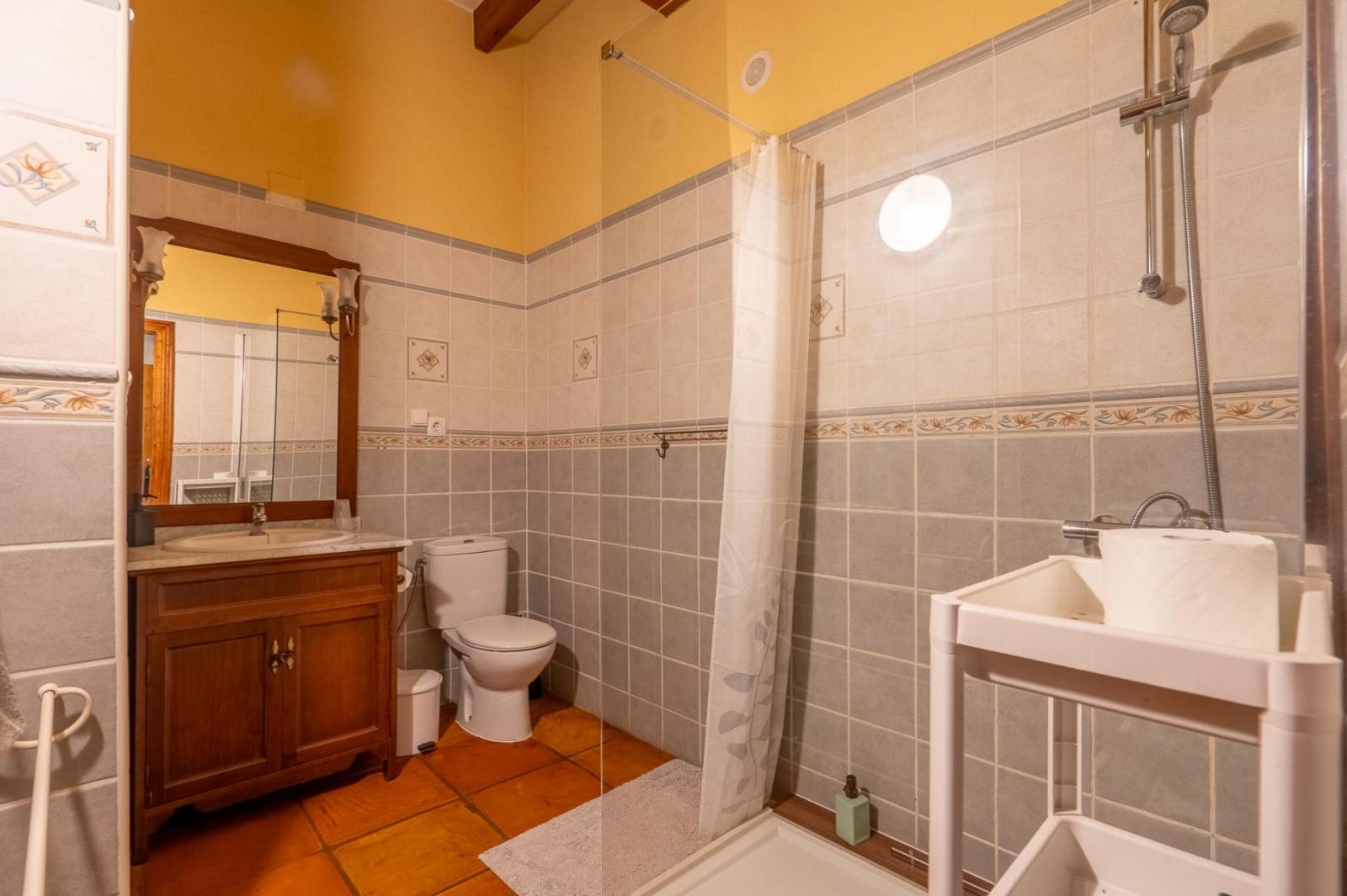 Premise for Sale in Sagra