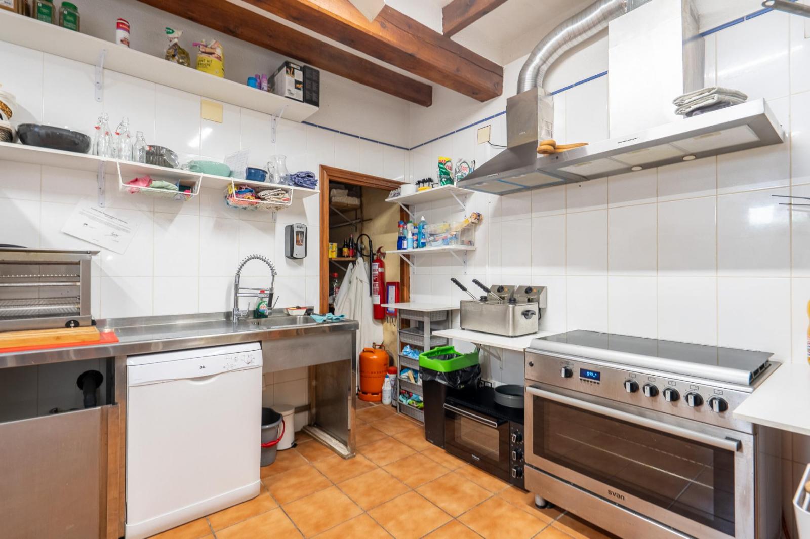 Premise for Sale in Sagra