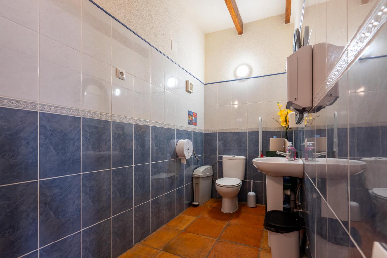 Premise for Sale in Sagra