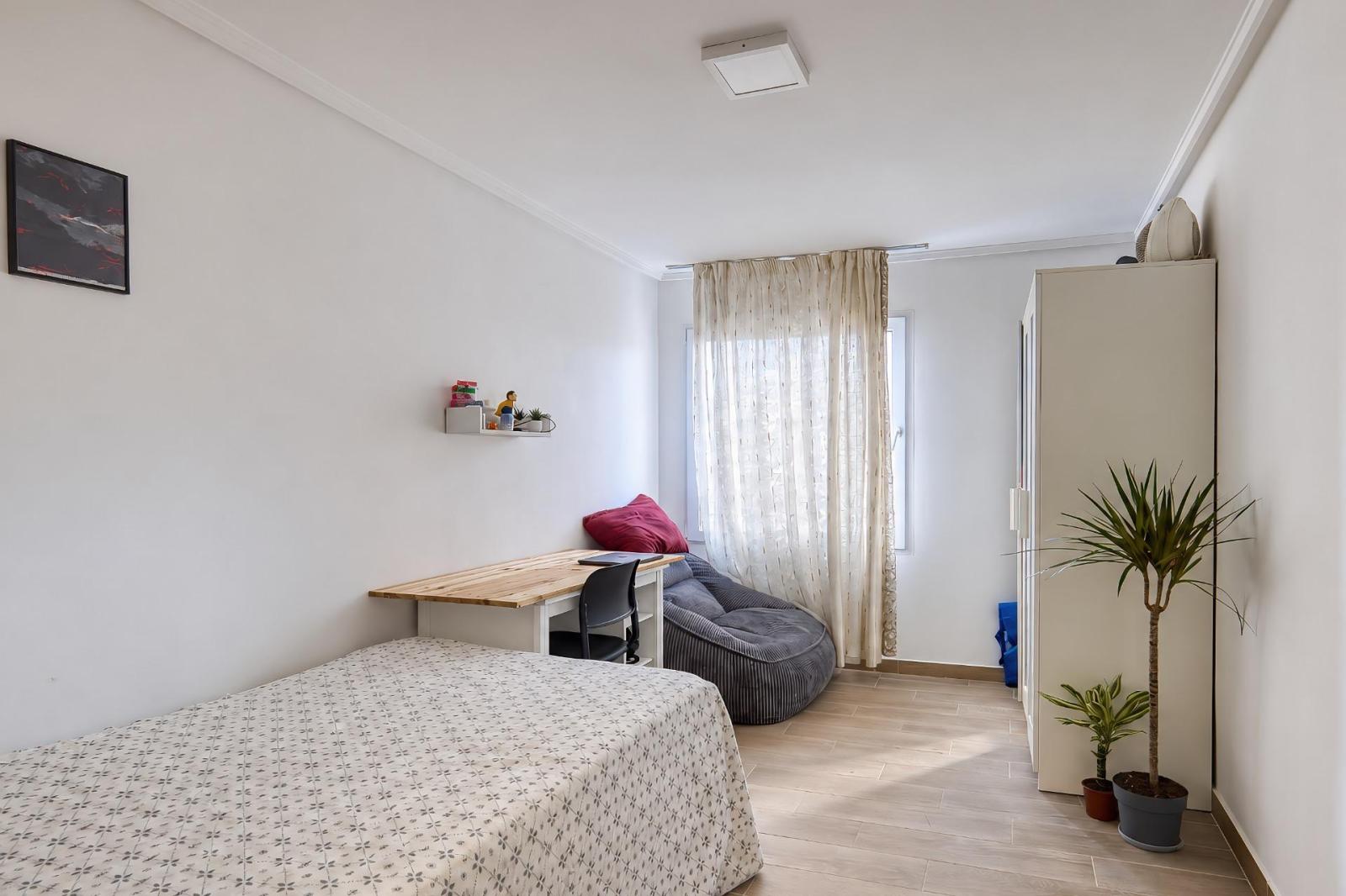 Flat for Sale in Elche