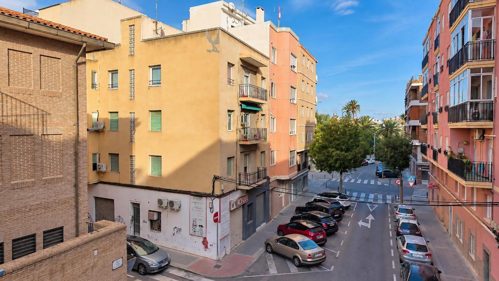 Flat for Sale in Elche