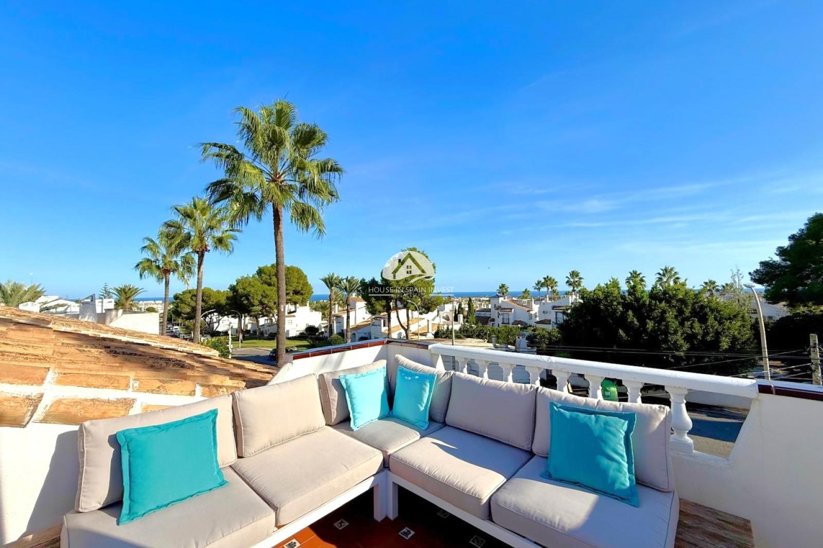 Villa en Venta en Orihuela