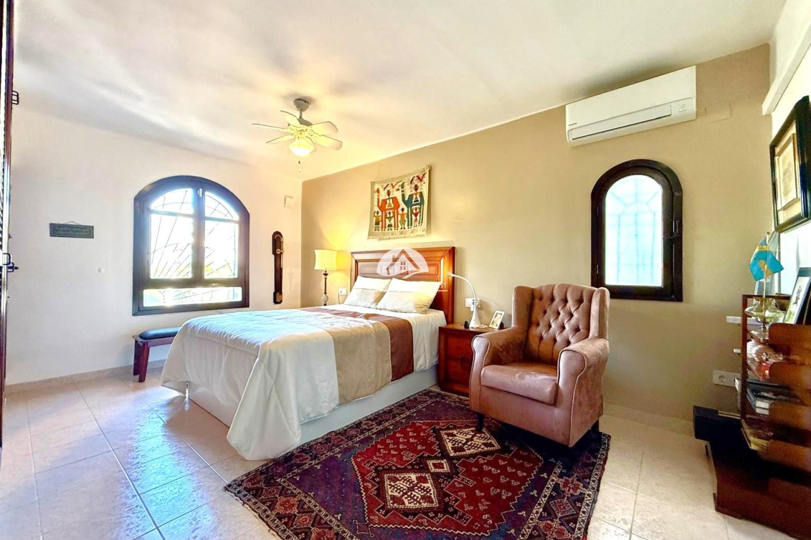 Villa en Venta en Orihuela