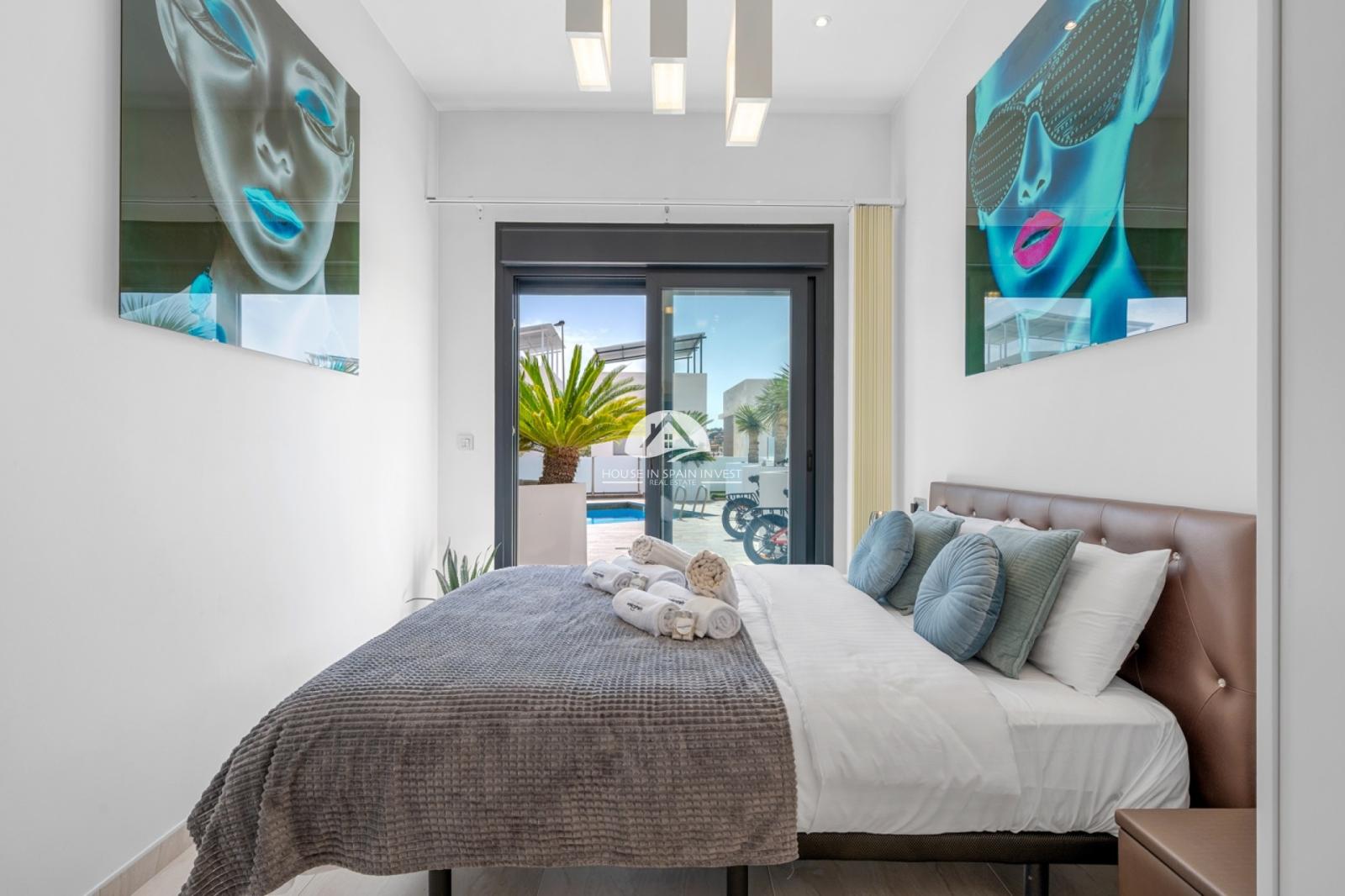 Villa en Venta en Orihuela