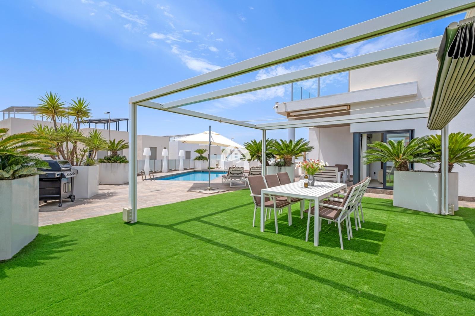 Villa en Venta en Orihuela