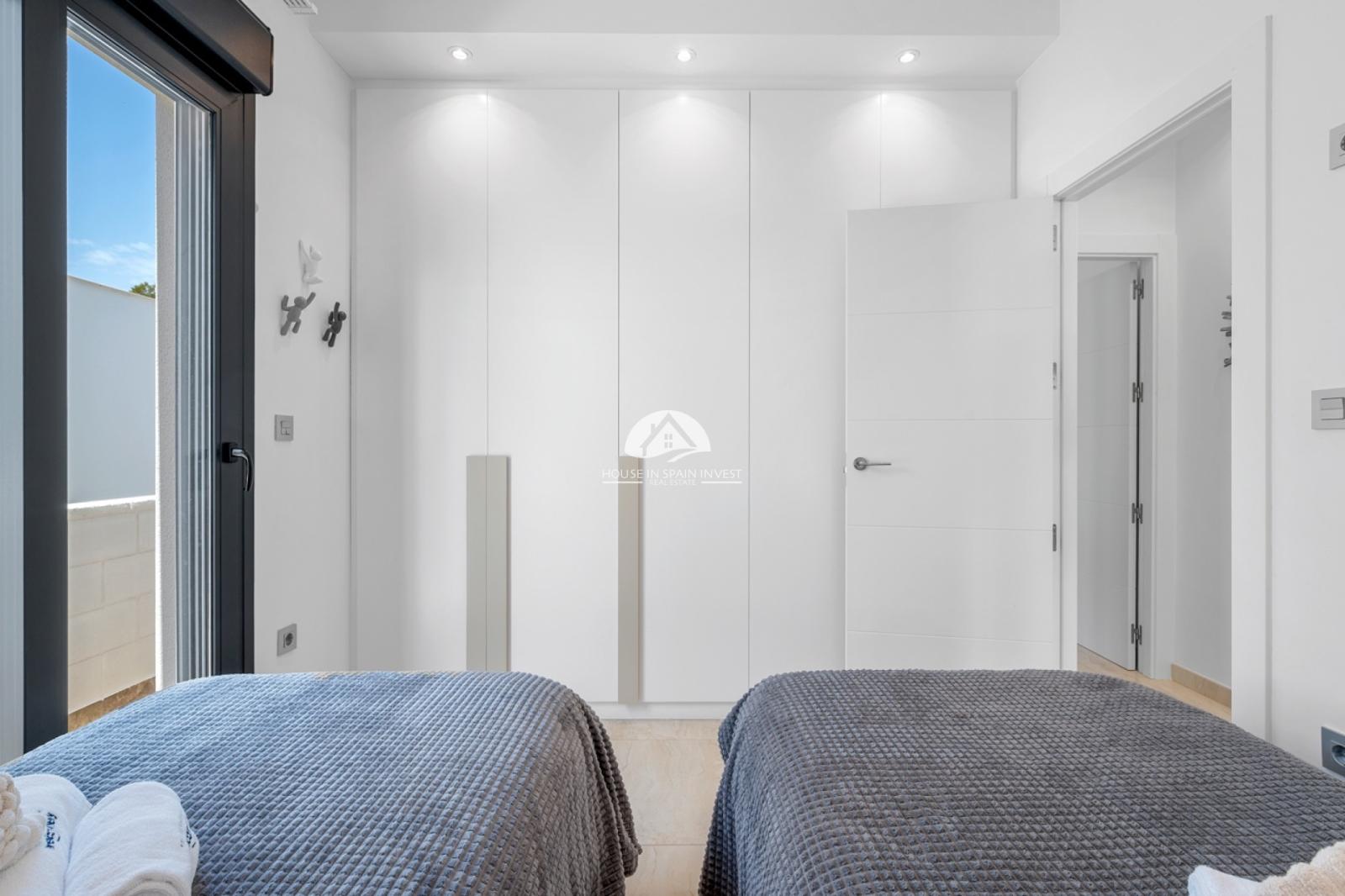 Villa en Venta en Orihuela