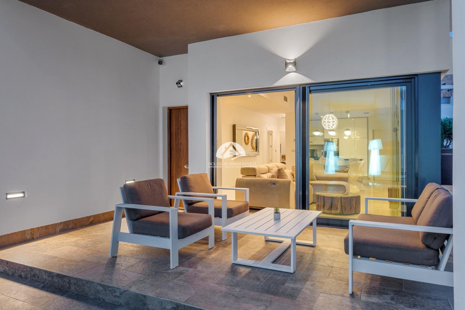 Villa en Venta en Orihuela