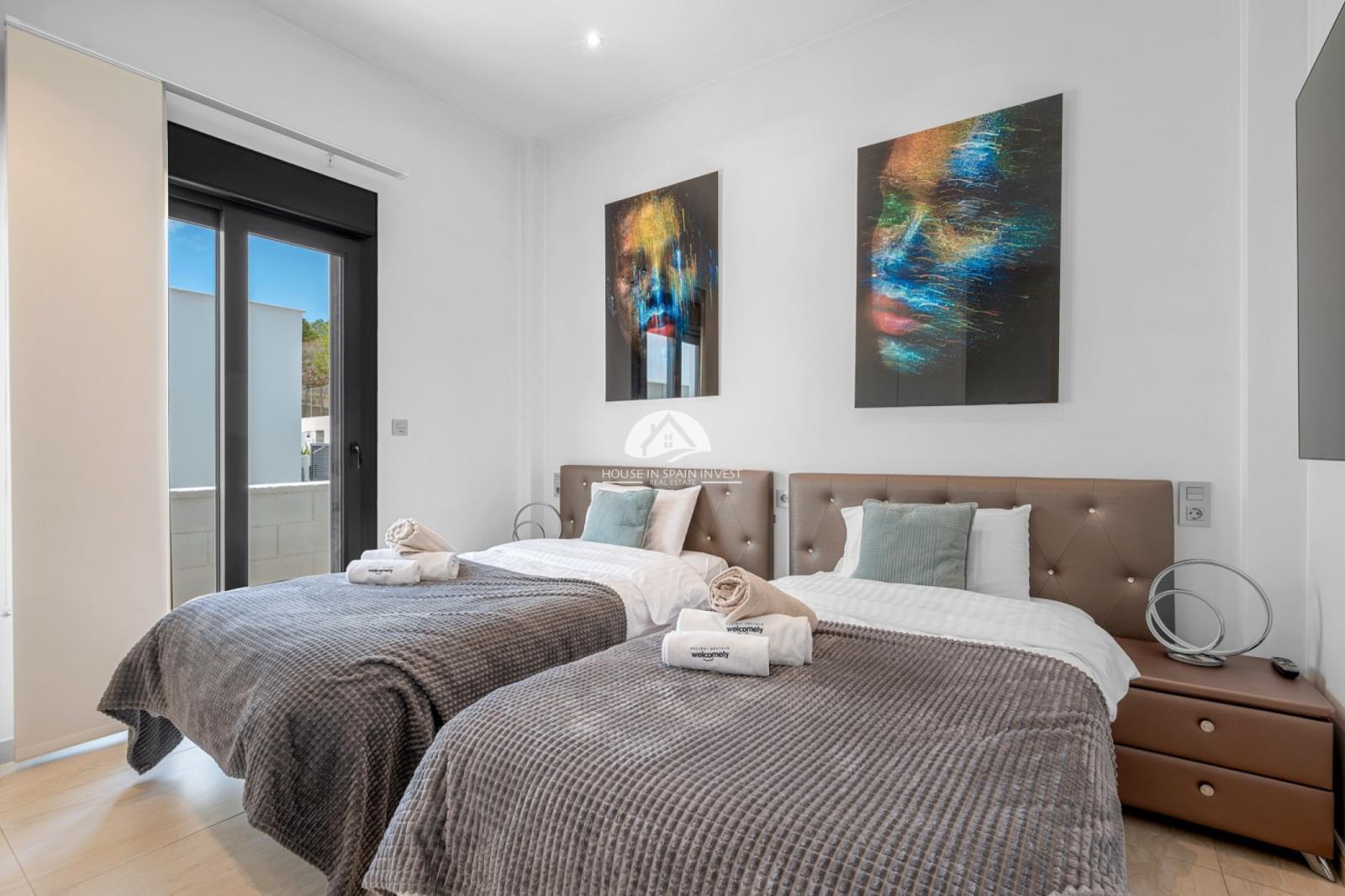 Villa en Venta en Orihuela