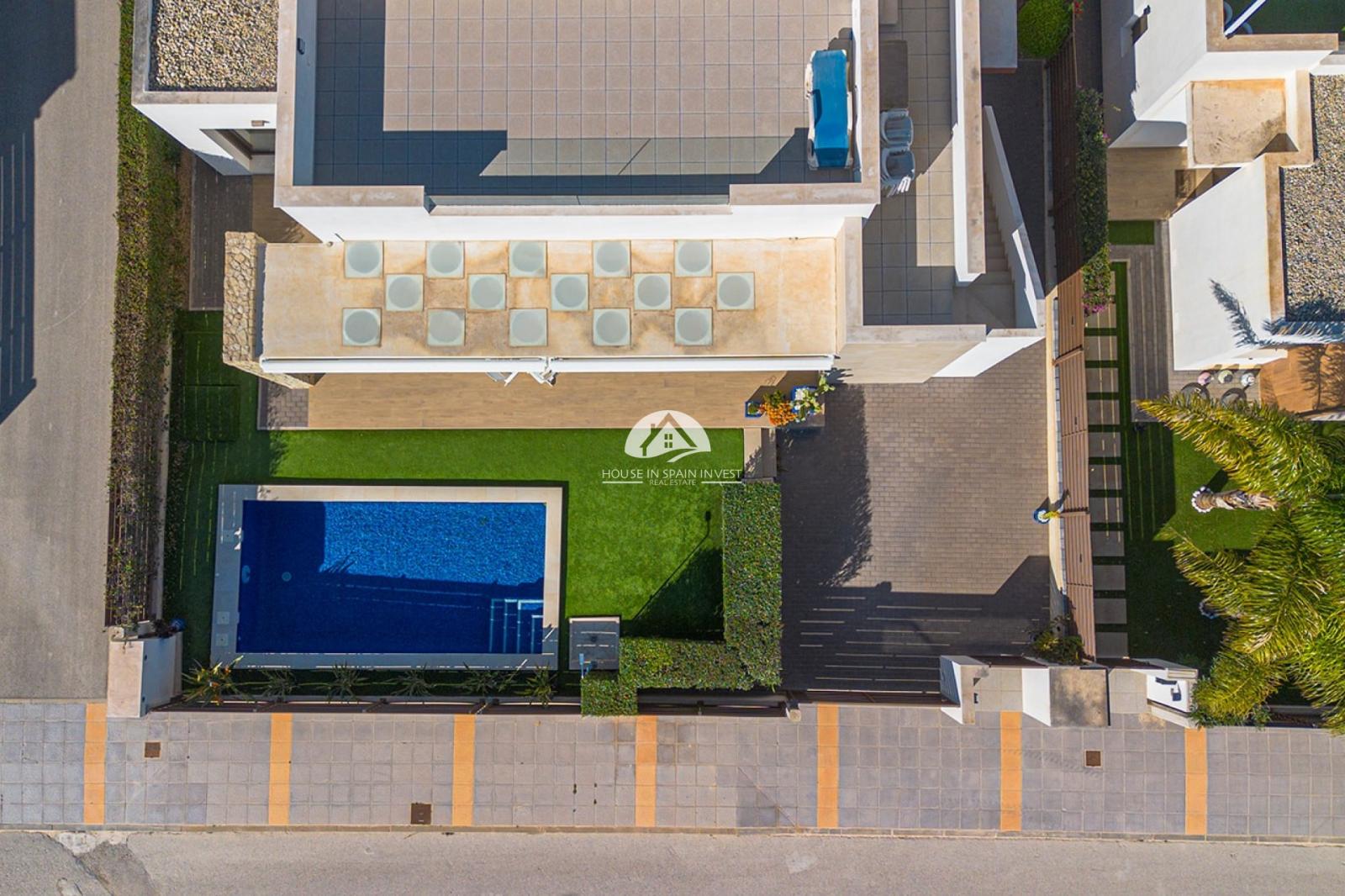 Villa en Venta en Orihuela
