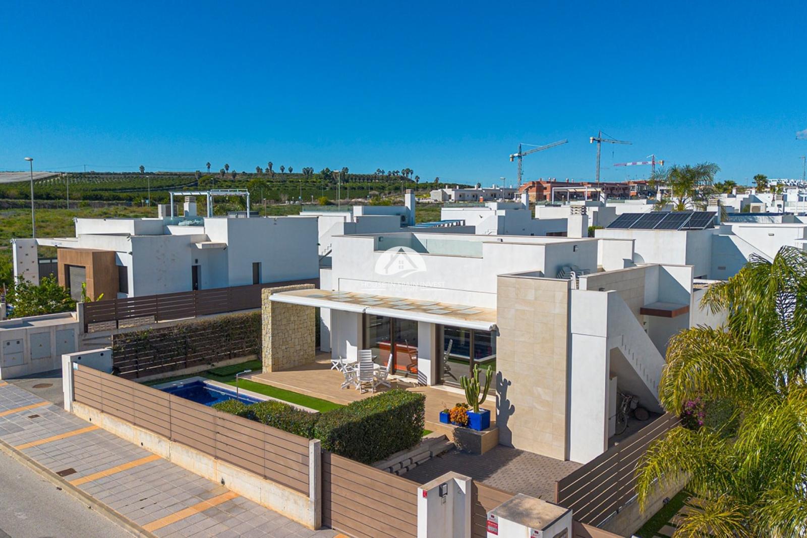 Villa en Venta en Orihuela