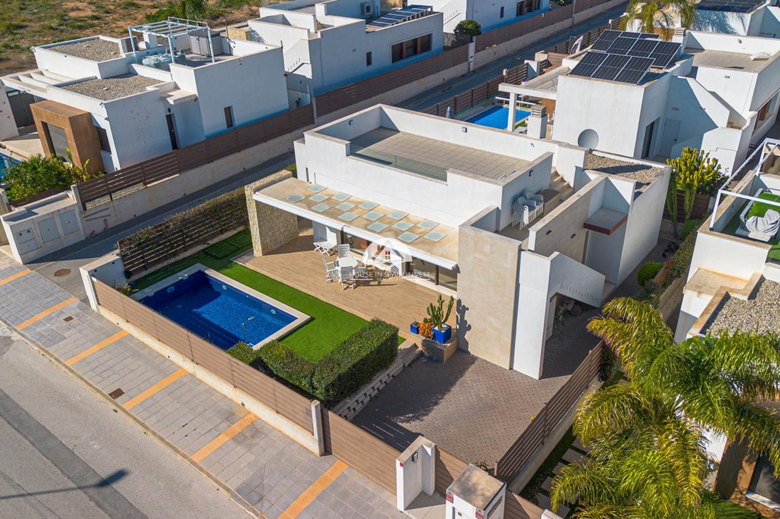 Villa en Venta en Orihuela