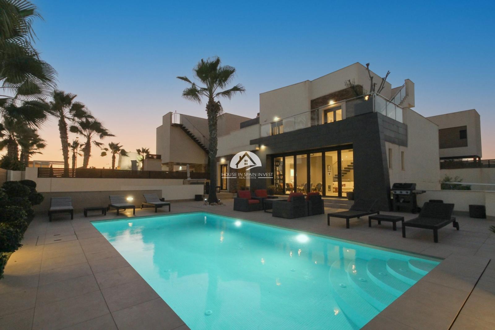 Villa en Venta en Torrevieja