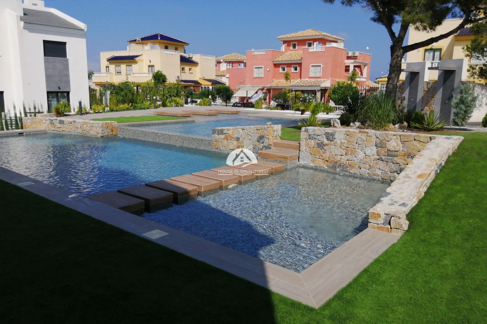 Bungalow for Sale in Torrevieja