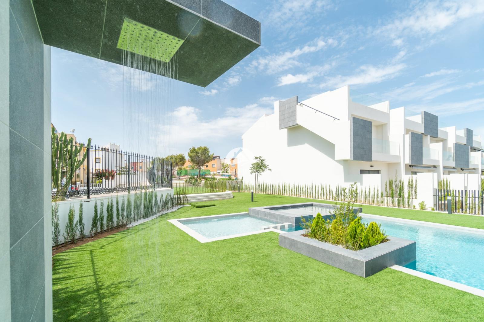 Bungalow for Sale in Torrevieja