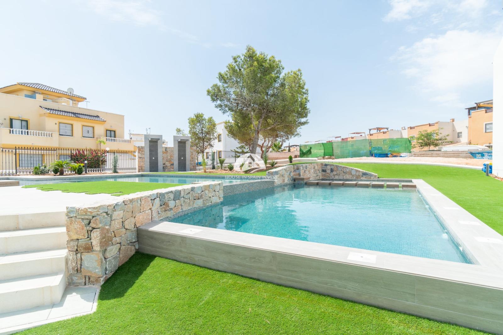 Bungalow for Sale in Torrevieja