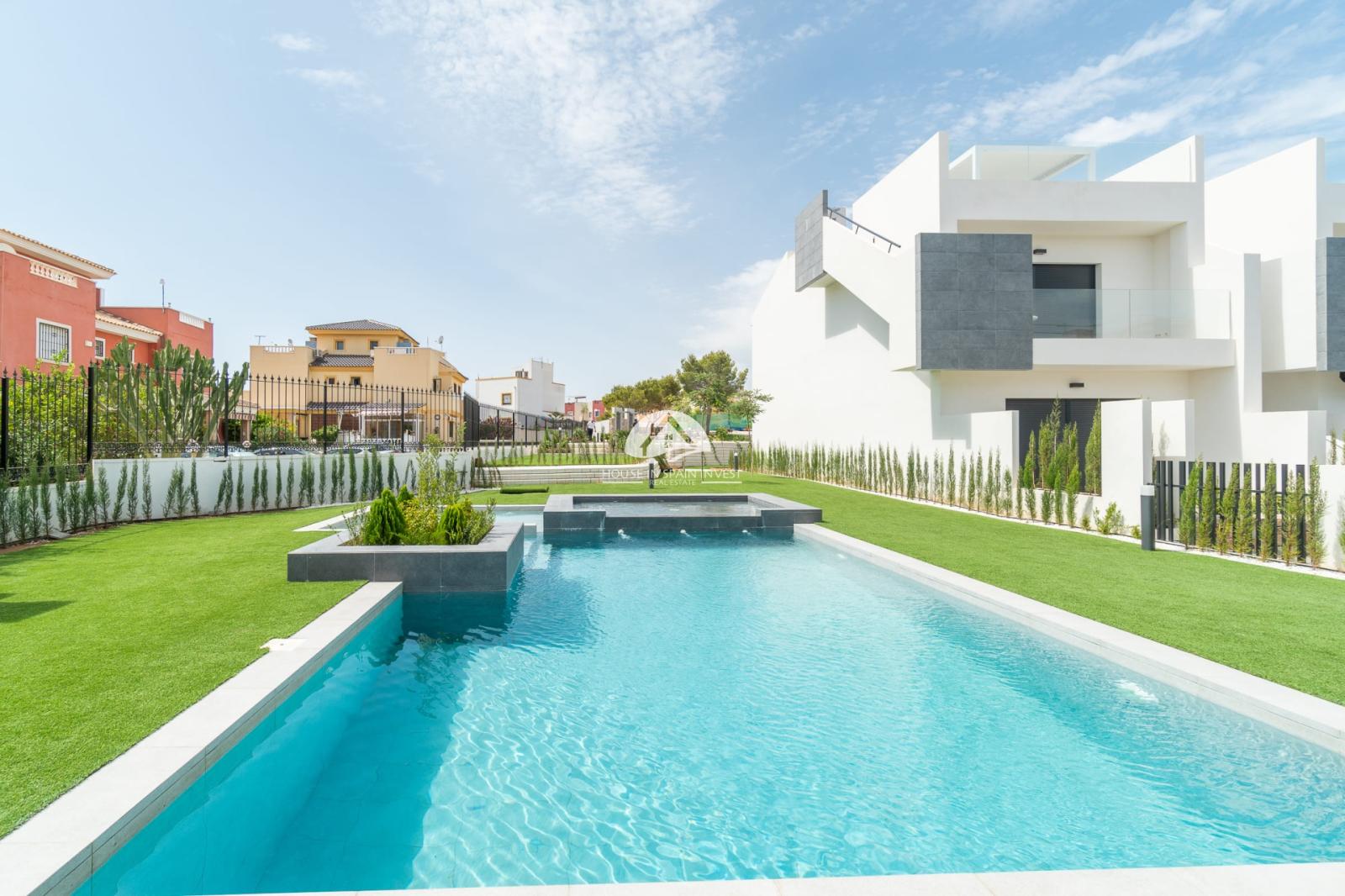 Bungalow for Sale in Torrevieja