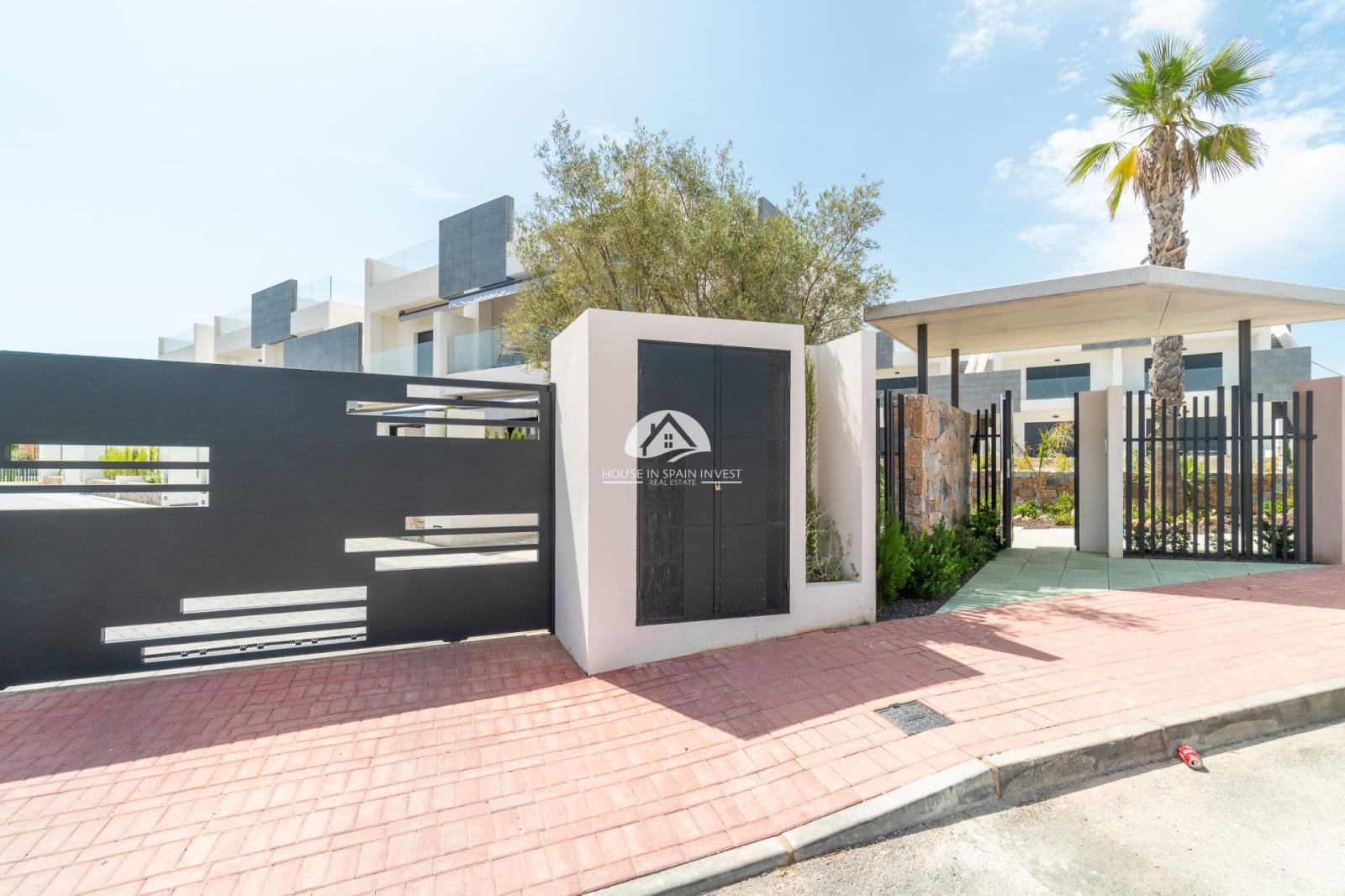 Bungalow for Sale in Torrevieja