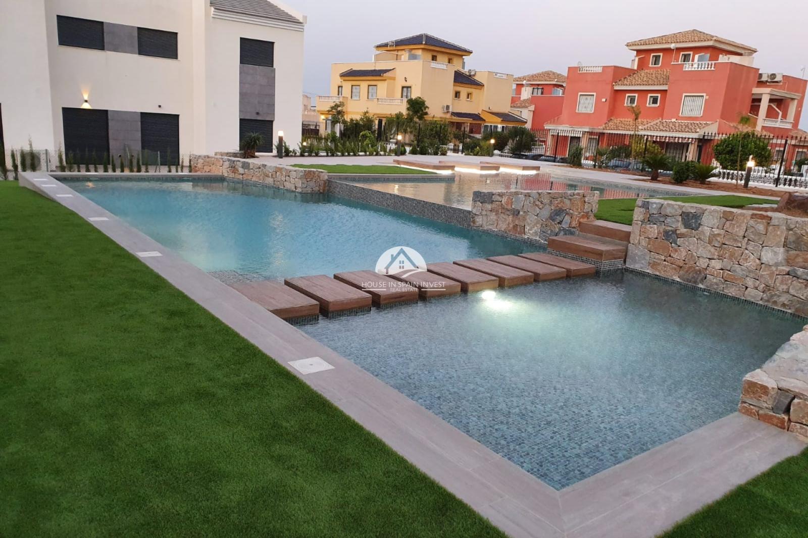 Bungalow for Sale in Torrevieja