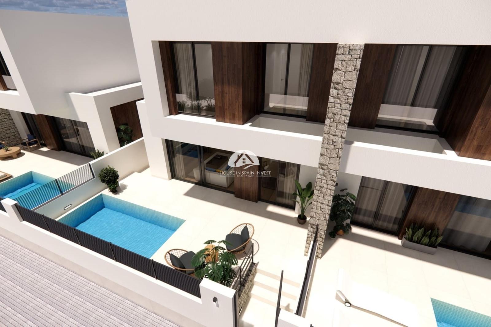 Villa for Sale in Dolores