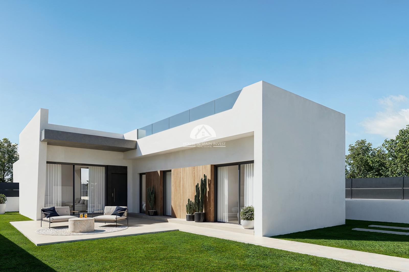 Villa for Sale in San Miguel de Salinas