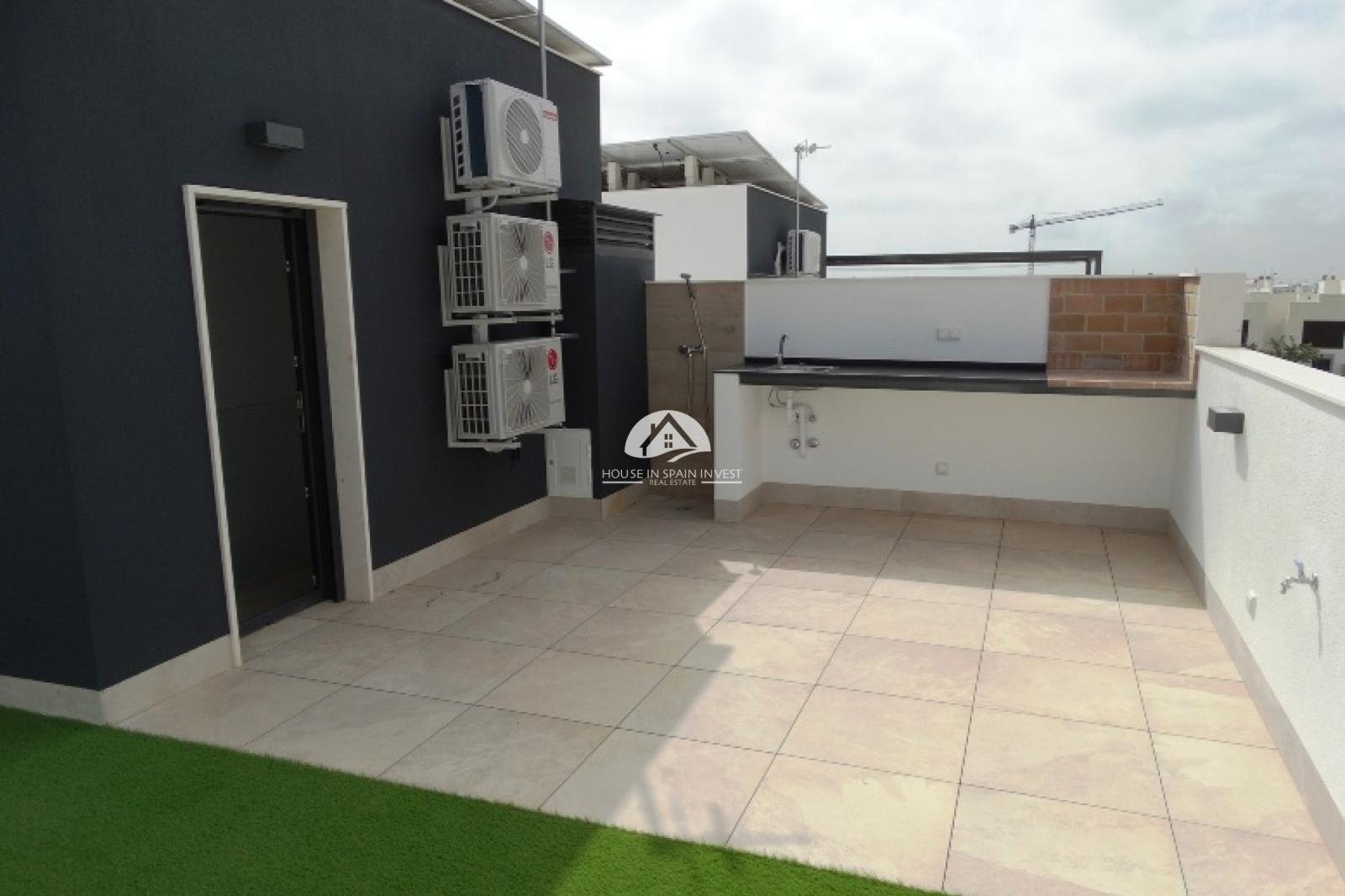 Villa en Venta en Pilar de la Horadada