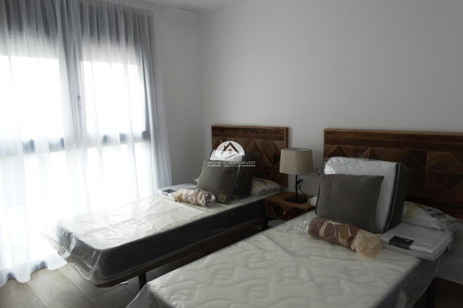 Villa en Venta en Pilar de la Horadada