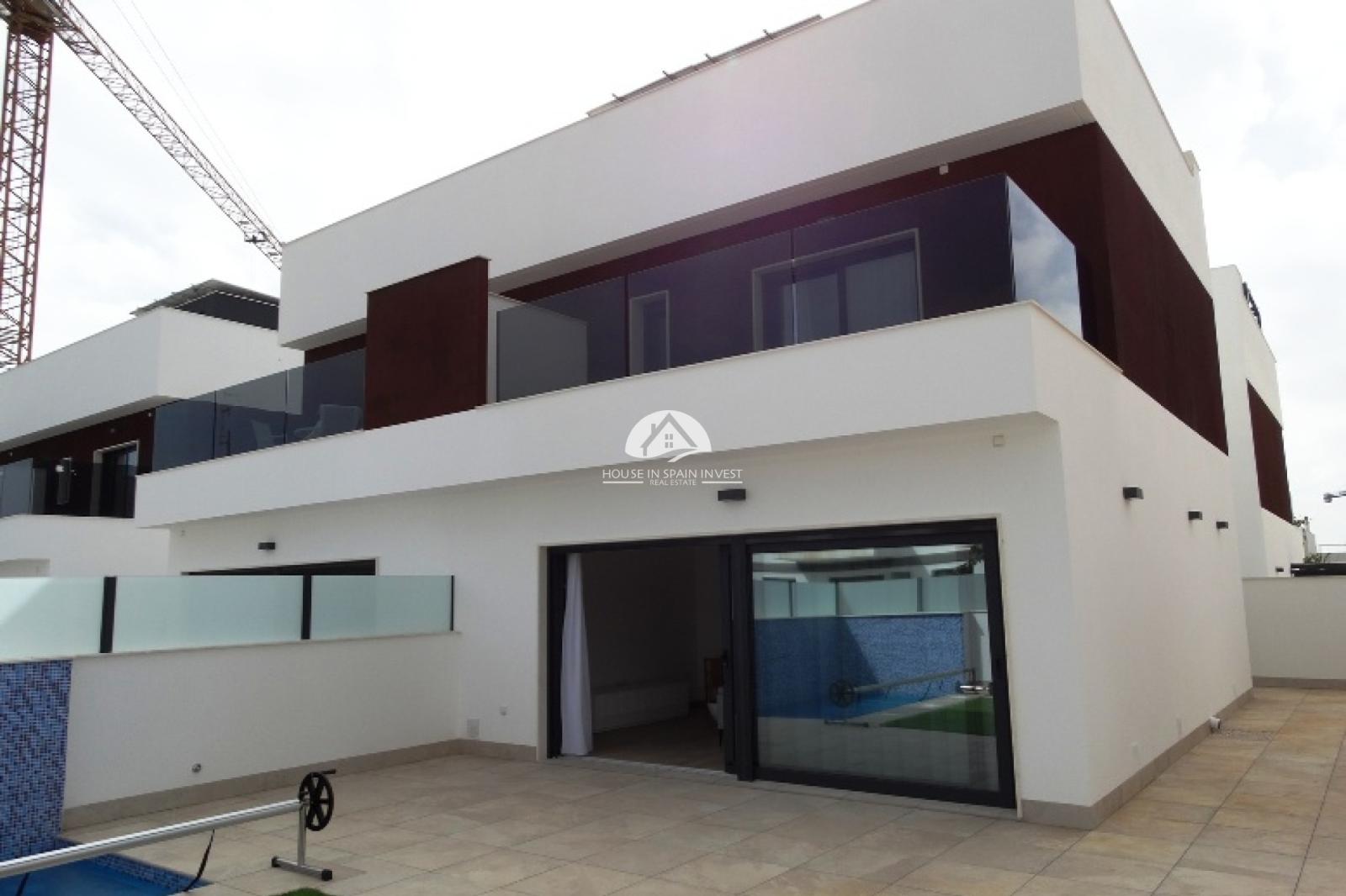 Villa en Venta en Pilar de la Horadada