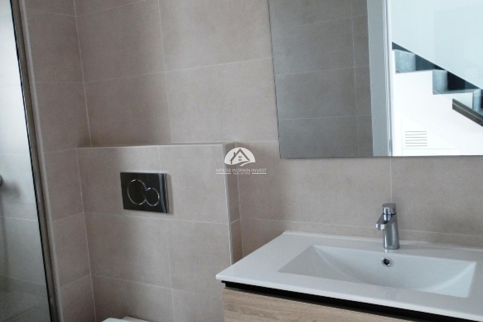 Villa en Venta en Pilar de la Horadada