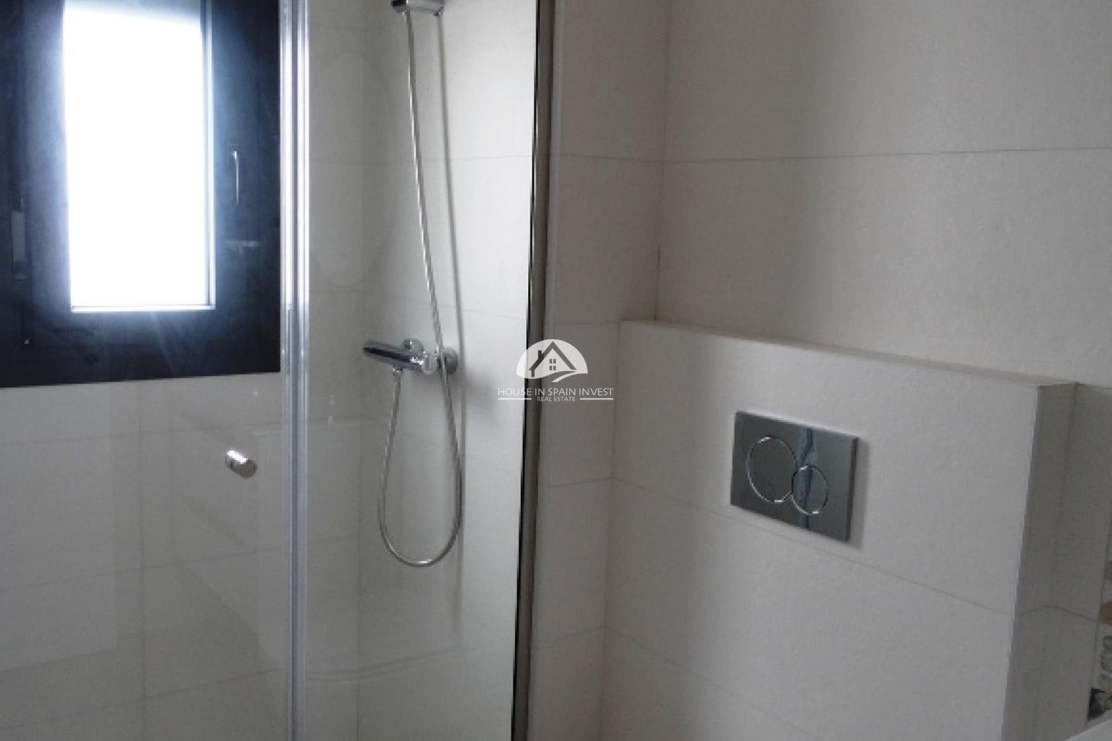 Villa en Venta en Pilar de la Horadada