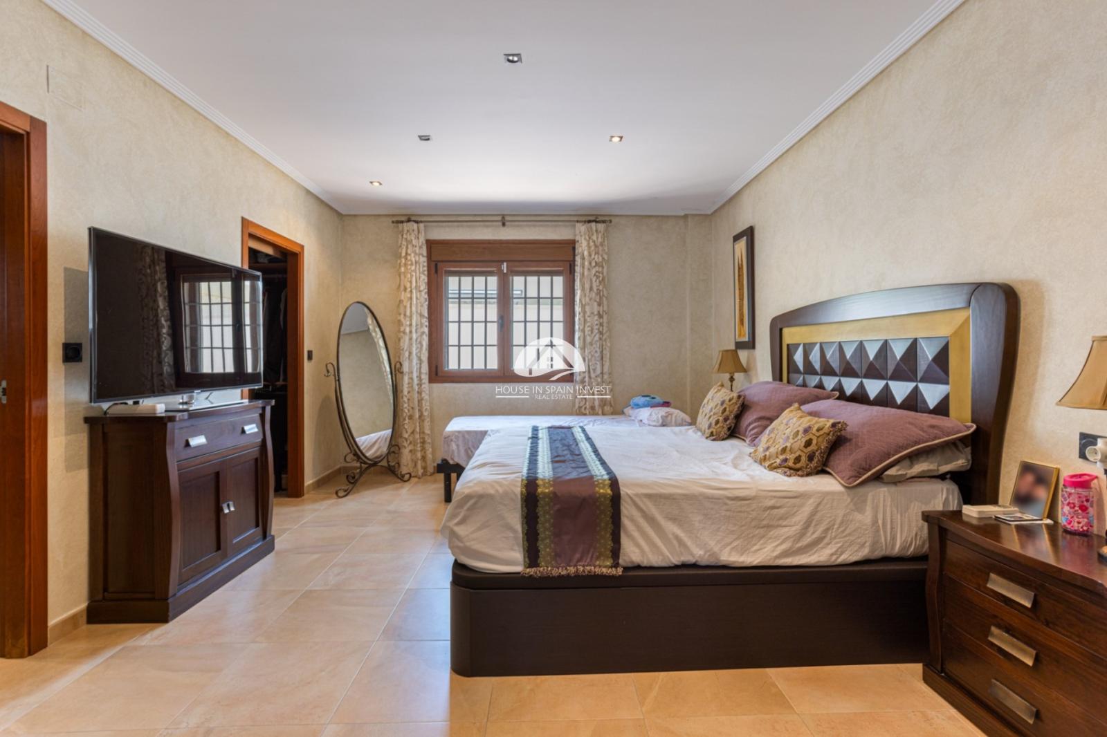 Villa en Venta en Los Montesinos
