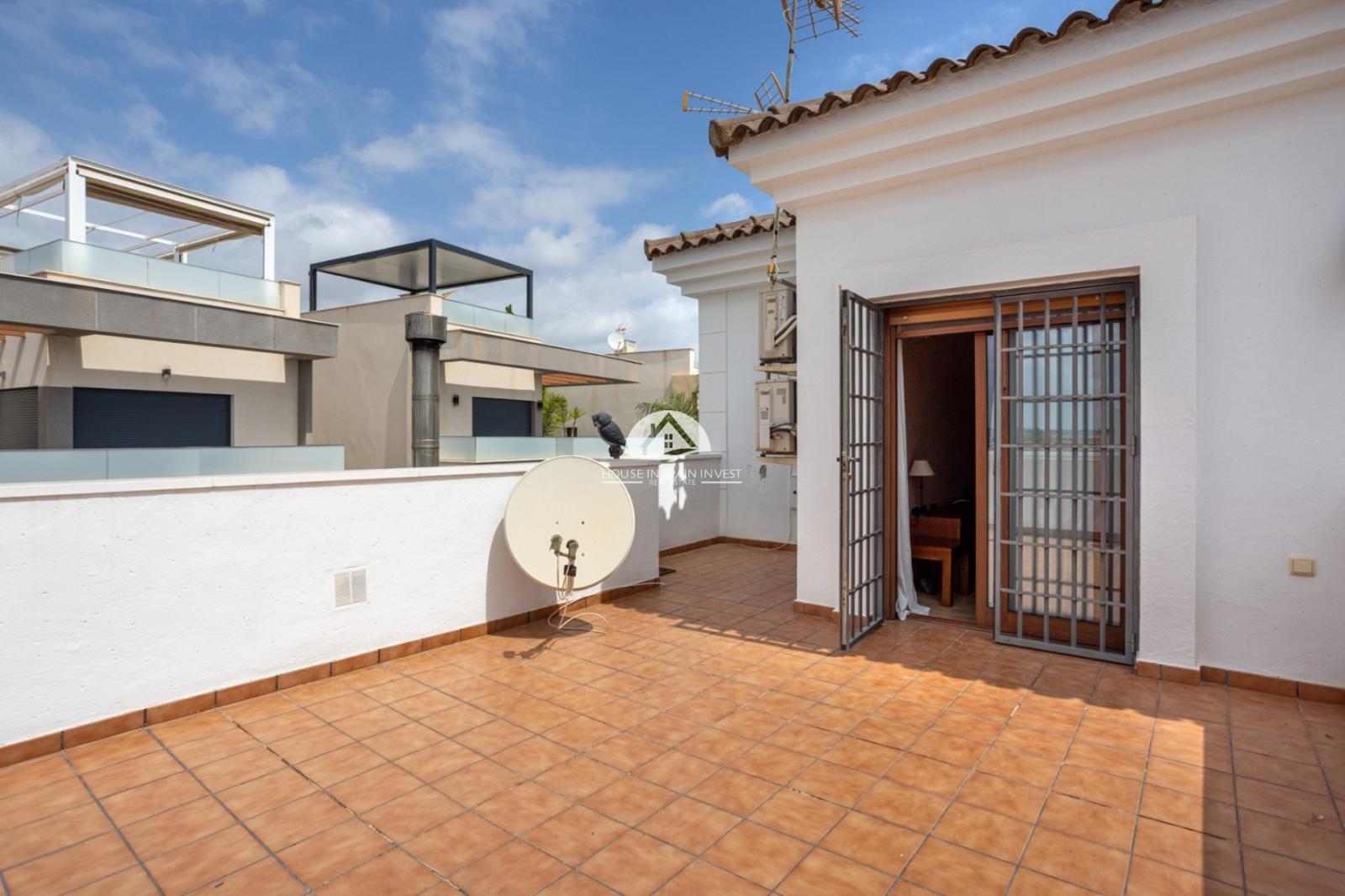 Villa en Venta en Los Montesinos
