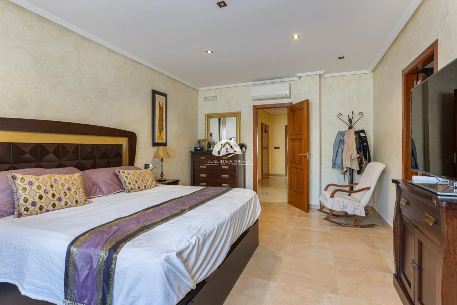Villa en Venta en Los Montesinos
