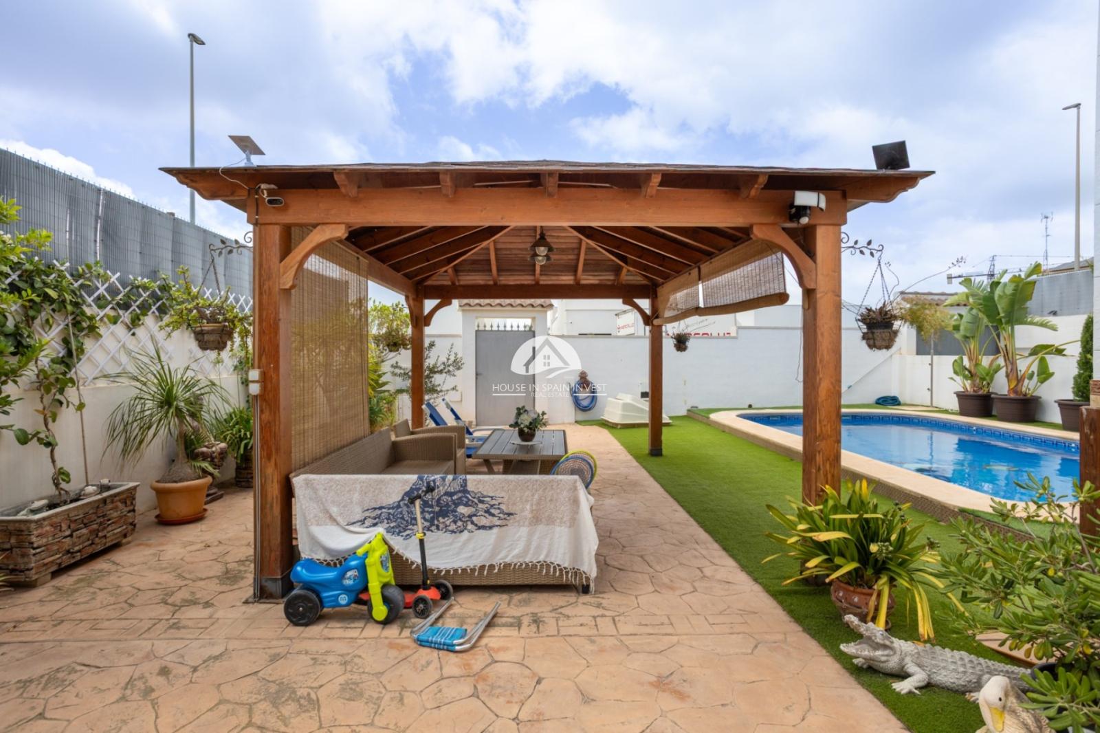 Villa en Venta en Los Montesinos