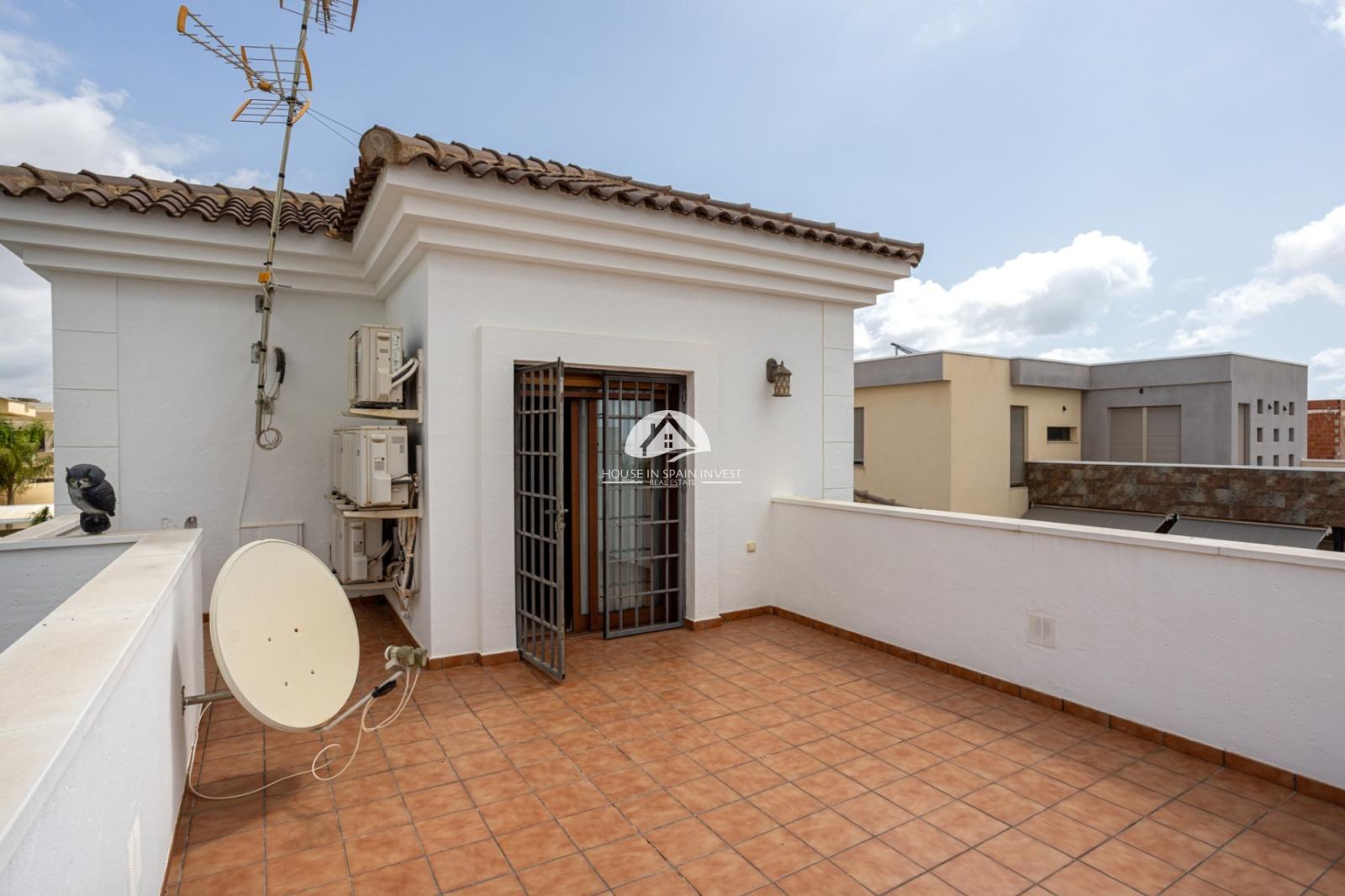 Villa en Venta en Los Montesinos