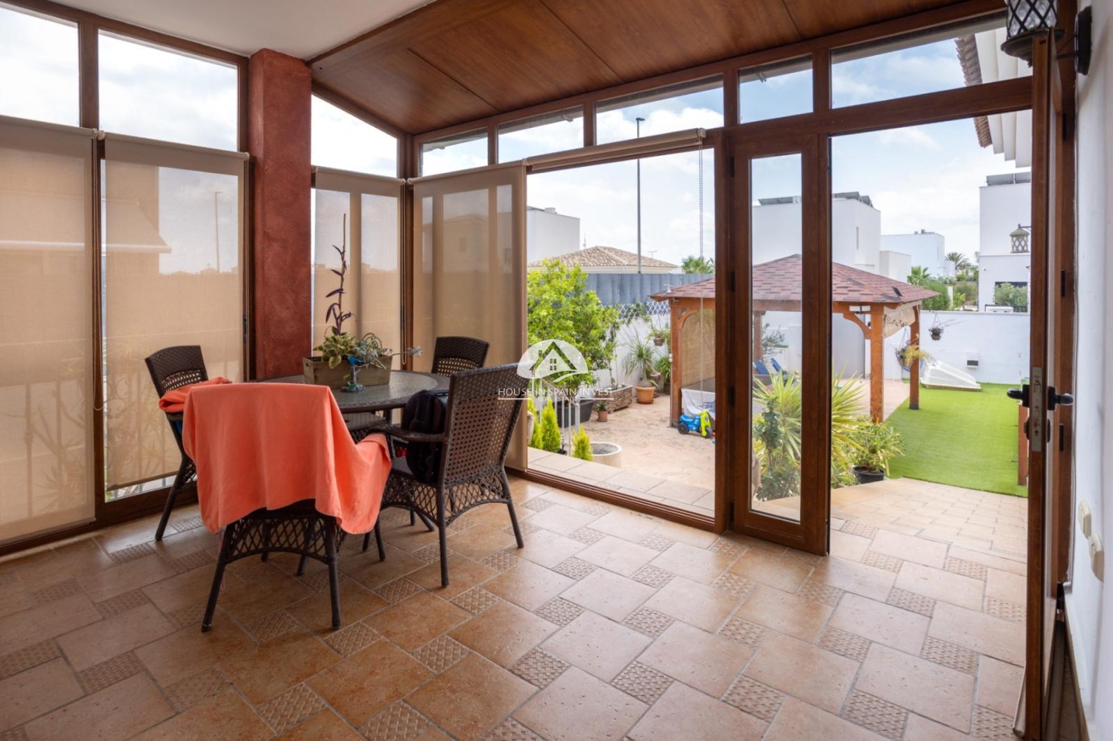 Villa en Venta en Los Montesinos