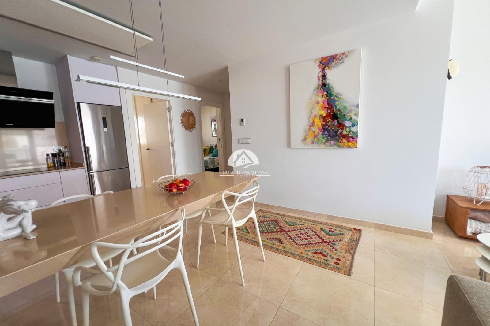 Villa for Sale in San Miguel de Salinas