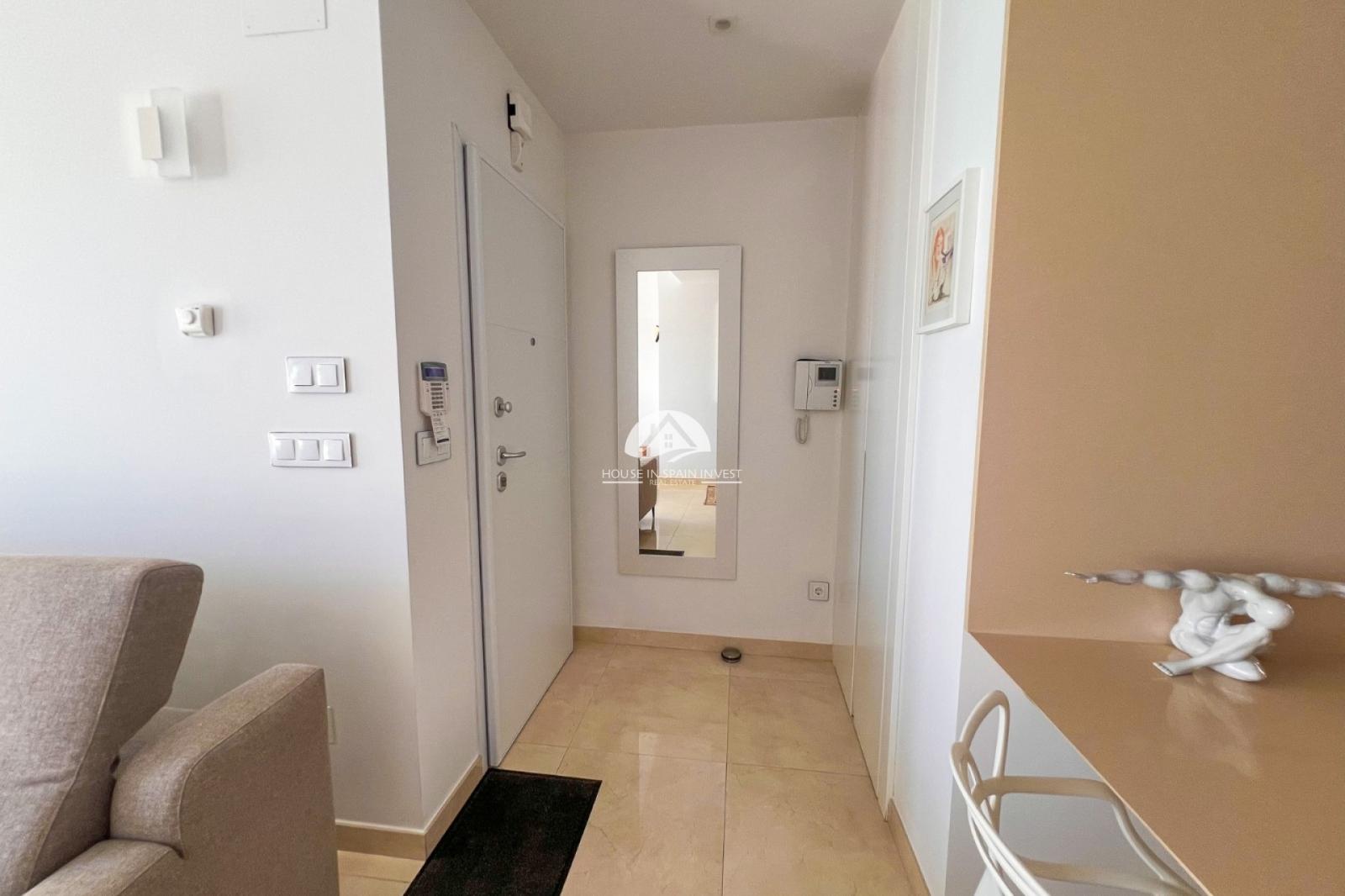 Villa for Sale in San Miguel de Salinas