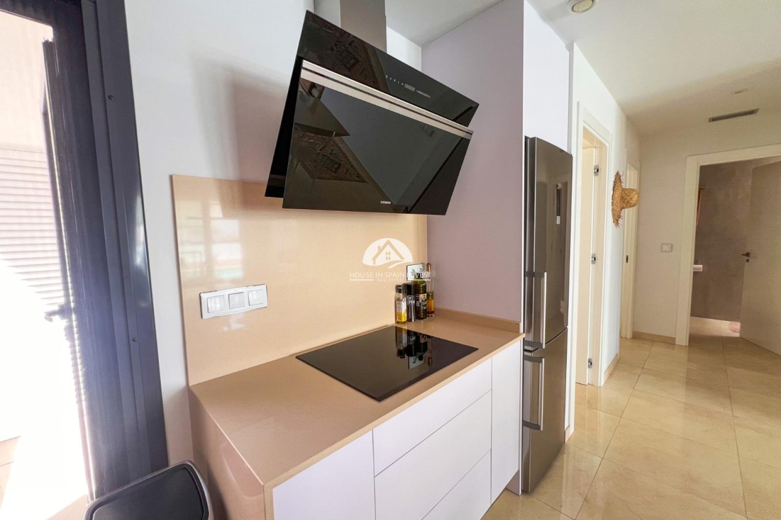 Villa for Sale in San Miguel de Salinas
