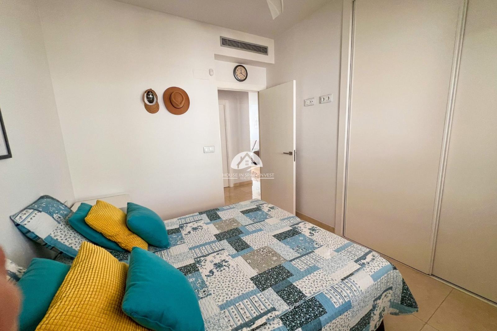 Villa for Sale in San Miguel de Salinas